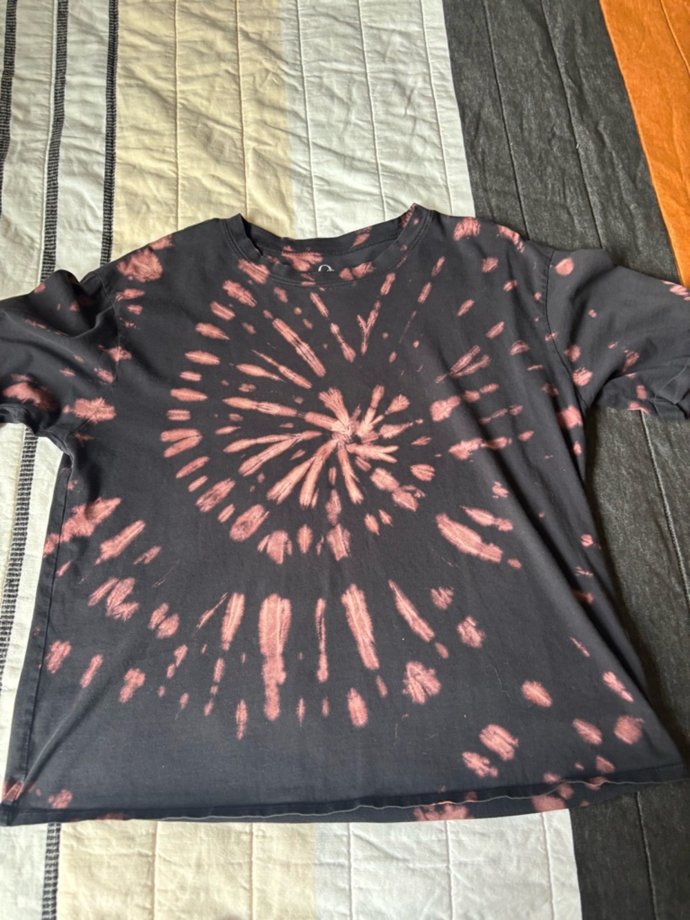 Black Tie-Dye Crewneck Tee with Salmon Burst